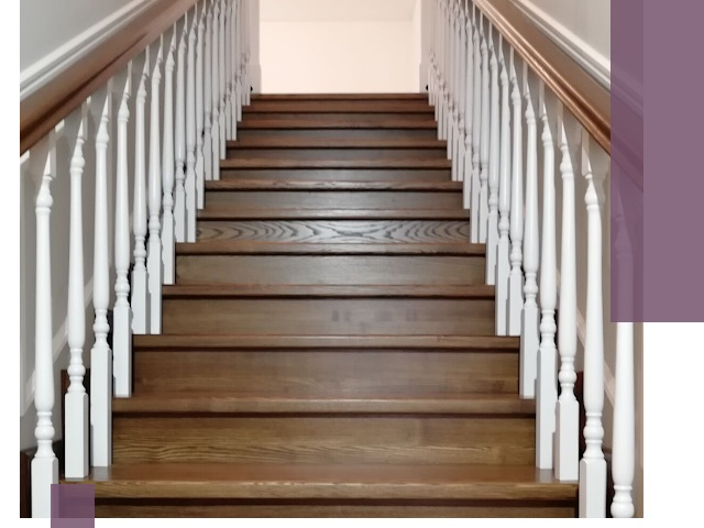 Лестницы из ясеня на заказ в Мурманске — изготовление и монтаж