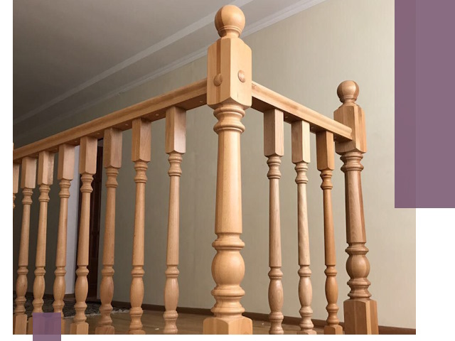 Деревянные перила на заказ в Мурманске: монтаж и изготовление