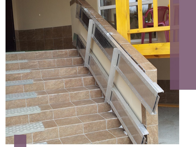 Откидные пандусы под ключ в Мурманске — монтаж и демонтаж