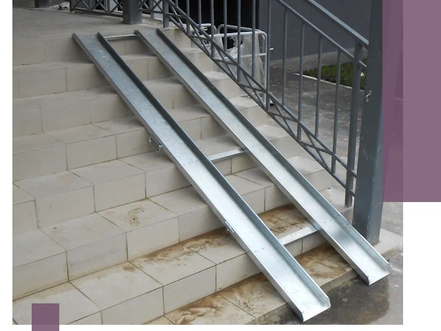 Пандусы для детских колясок в Мурманске: изготовление и монтаж