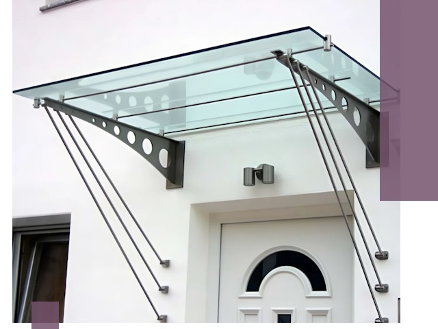 Козырьки над входом под ключ в Мурманске — изготовление и монтаж