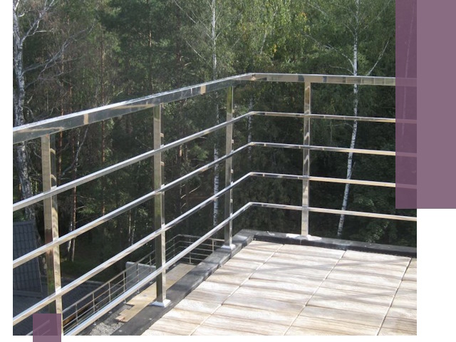 Парапеты из нержавеющей стали в Мурманске — изготовление и монтаж