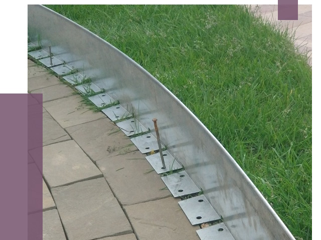 Металлические бордюры для тротуаров в Мурманске от 8740 руб.