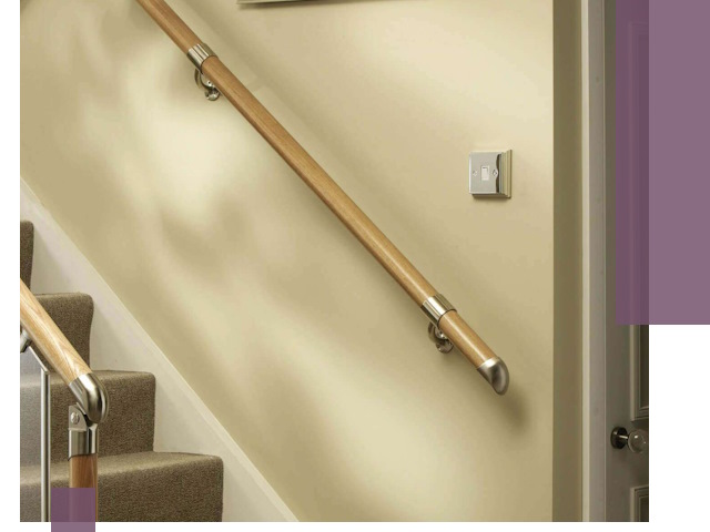 Монтаж пристенных поручней профессионально в Мурманске